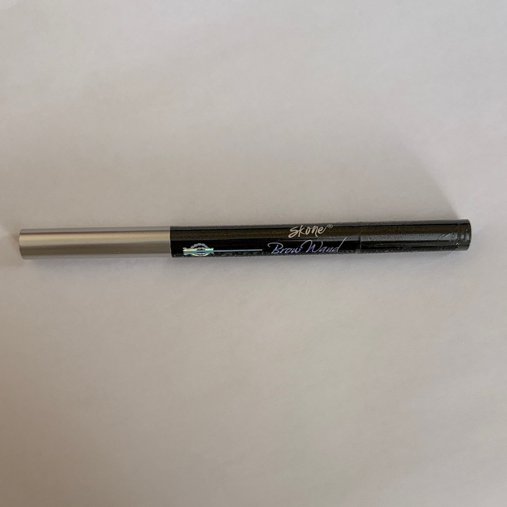 NEW! Skone Original Dual-Sided Eyebrow Wand Brush Pencil, brown chcolate color